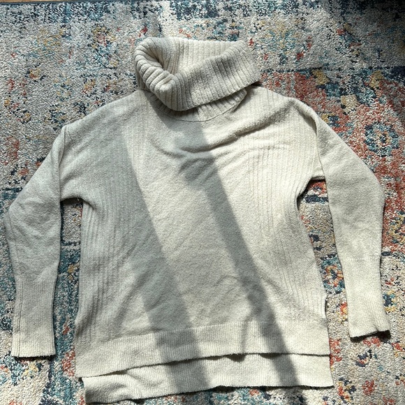 Caslon turtleneck sweater XS petite - Picture 1 of 3